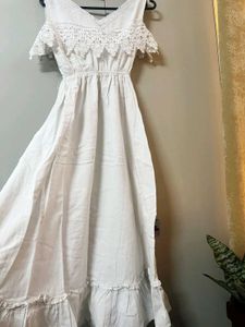 White Cold Shoulder Lace Maxi Dress