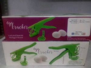2 Pieces Egg Cracker and Separator Tool