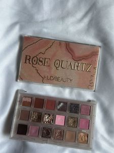 Rose quartz Eyeshadow Palette
