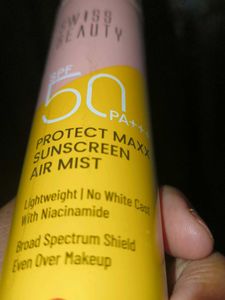 Swiss Beauty Protect Maxx Sunscreen Air Mist SPF 5