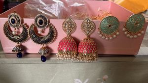 Set 3 pair of earrin