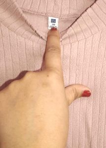 Ribbed Mock Neck Top