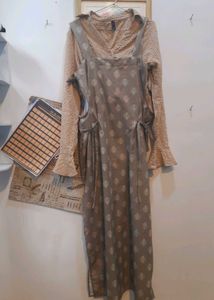 Elegant maxi Set with Tonal Print
