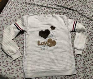 Cozy White Love Heart Sweatshirt