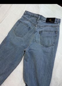 Light Wash Wide Leg Jeans