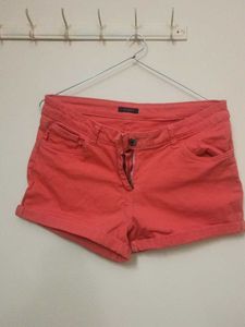 coral denim shorts by ginger