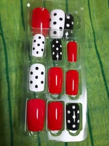 Reusable|Washable Korean NAILS - Set Of 12