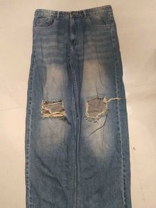Ripped Jeans