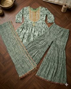 Elegant Floral Kurta Set with Dupatta