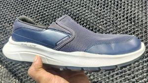 🪩🪻OG SKETCHERS EQUALIZER UNISEX SHOES