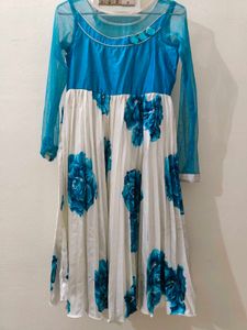 Blue And White printed Dress For Slim Type Body