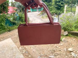 Chic Striped Wallet/Bag