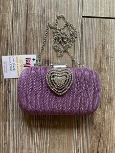 Beautiful Purple Women’s Clutch With Heart👛