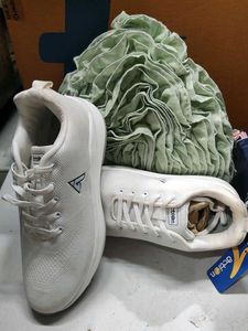 Action Running Shoes
