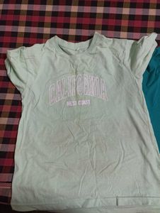 Bundle of 2 Graphic T-Shirts