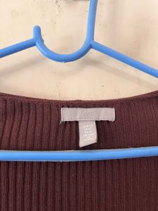 H&amp;M Burgundy Long Sleeve Top