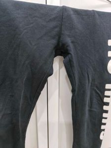 Ollypop set ( T- shirt and pant)