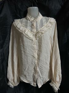 Vintage Style Lace Trim Blouse