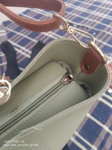 Temptation Women Handbag 👜
