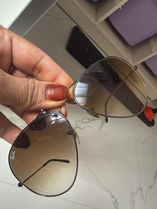 Ray-Ban Aviator Sunglasses with Case