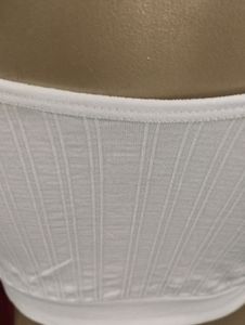 133 - Light Weight Yoga Shorts Bra