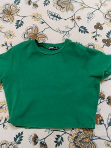 Solid Green Cropped T-Shirt