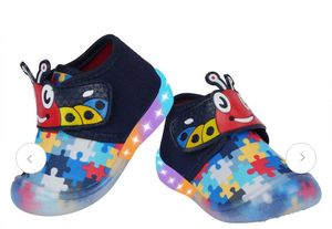 New LED Light shoes /sneakers