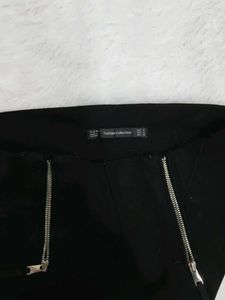 Black Zipper Detail Pants