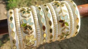 Floral Design Bangles - Set of 6✨