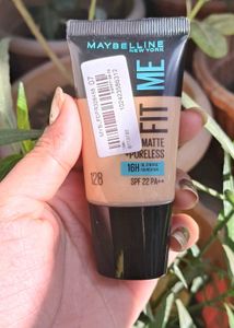 Maybelline Fit Me Foundation