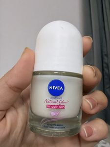 Nivea Natural Glow Smooth Skin Deodorant