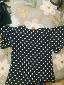 Darzi Women’s Black Polka Dot Top – Size M