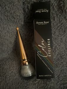 Seven Seas Color Eyeliner