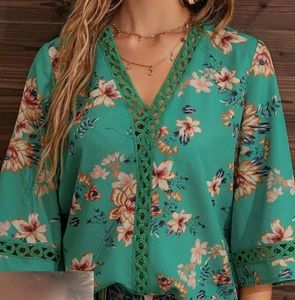 Kotty Green Floral Top