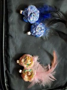Cute Flower &amp; Feather Hair Clips (Set of 2)