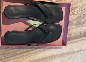 Black Thong Heel Sandals