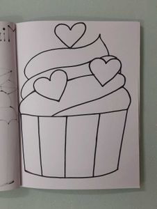 Mini Colouring Book🧁