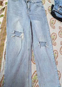 Light Wash Ripped Wide Leg Jeans