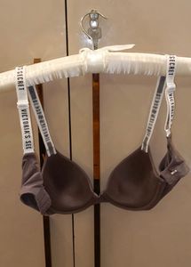 Victoria's Secret Bra - Like New