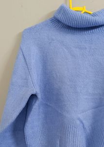 Oversized High Neck Crop