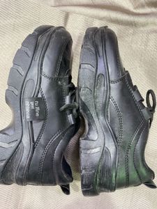 Black Casual Sneakers