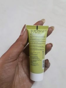 DOT AND KEY CICA FACE WASH