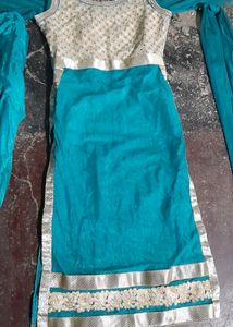 New कुर्ता Set..naiyra Cut Suit