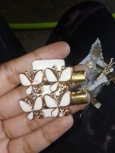 Unique Butterfly &amp; Bee Hair Clips pair of 2