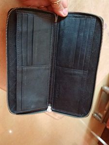 Hide Design Black Wallet