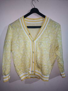 Chic Yellow Knit Cardigan