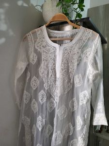 Elegant White Chikankari Kurta