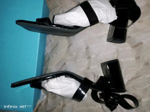 ❗PRICE DROP❗Chunky Heel From Singapur