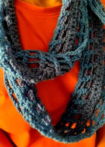 **Elegant Blue Crochet Muffler/Fashionablw