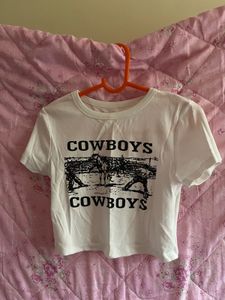 Cowboys Graphic Crop T-Shirt